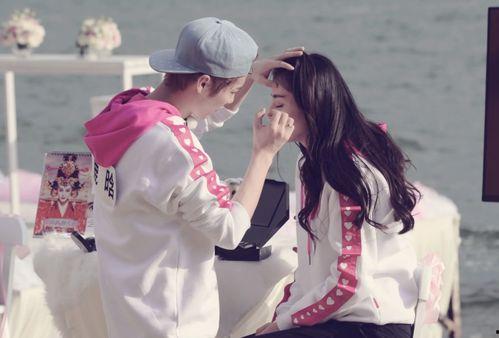 陆地夫妇圈内爆料,揭秘娱乐圈背后的温馨瞬间 第3张 陆地夫妇圈内爆料,揭秘娱乐圈背后的温馨瞬间 第3张